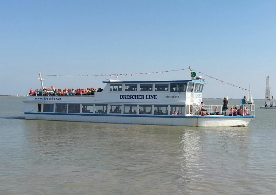 Sétahajózás a Fertő tavon